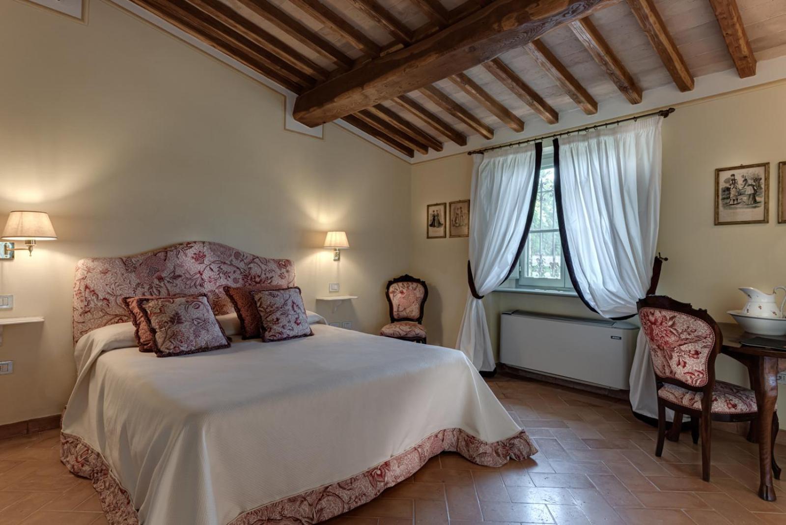 Villa Il Castagno Wine & Resort Siena Exteriör bild