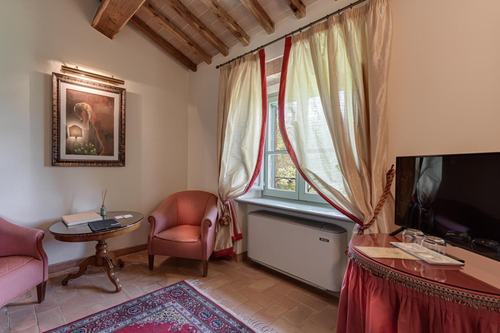Villa Il Castagno Wine & Resort Siena Exteriör bild
