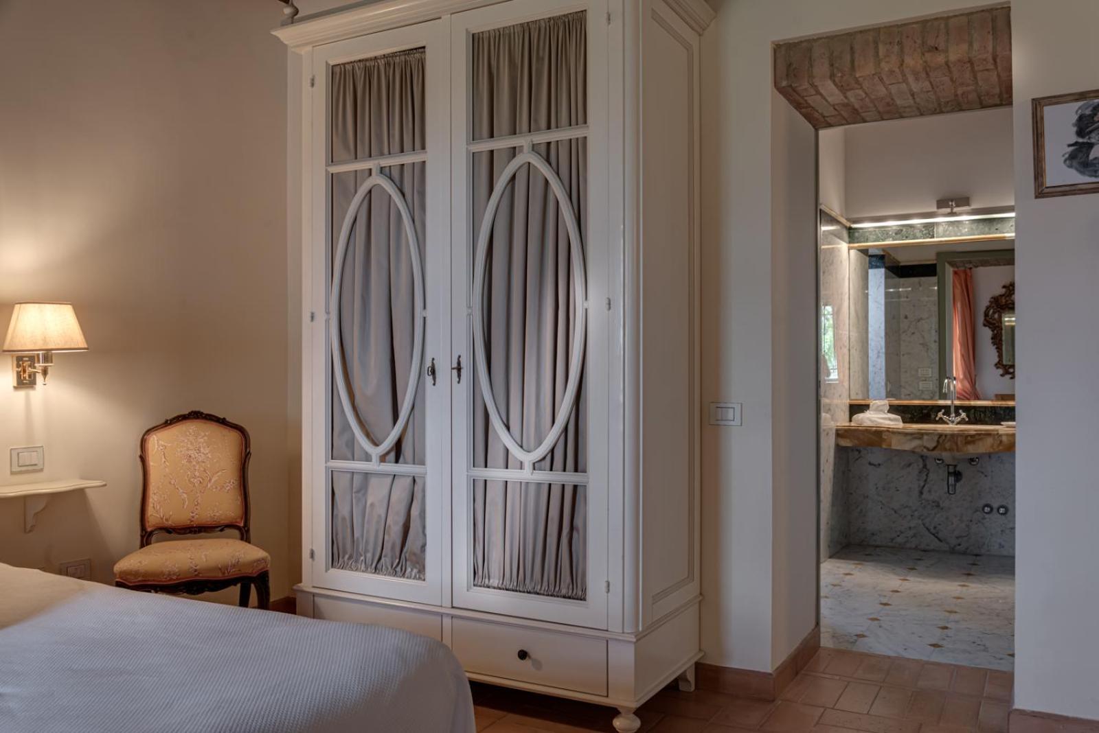Villa Il Castagno Wine & Resort Siena Exteriör bild