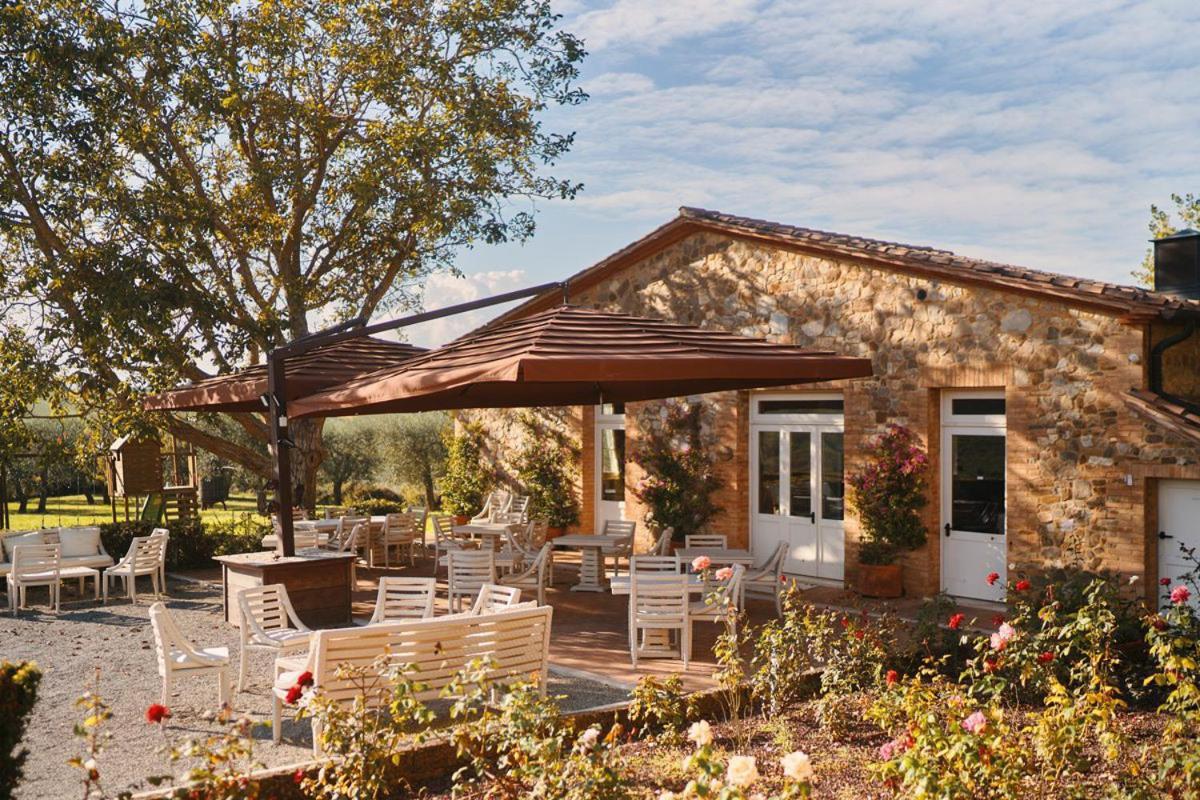 Villa Il Castagno Wine & Resort Siena Exteriör bild