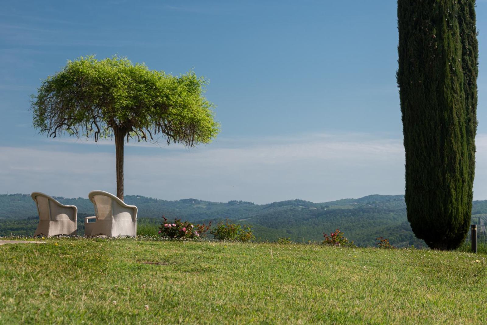 Villa Il Castagno Wine & Resort Siena Exteriör bild