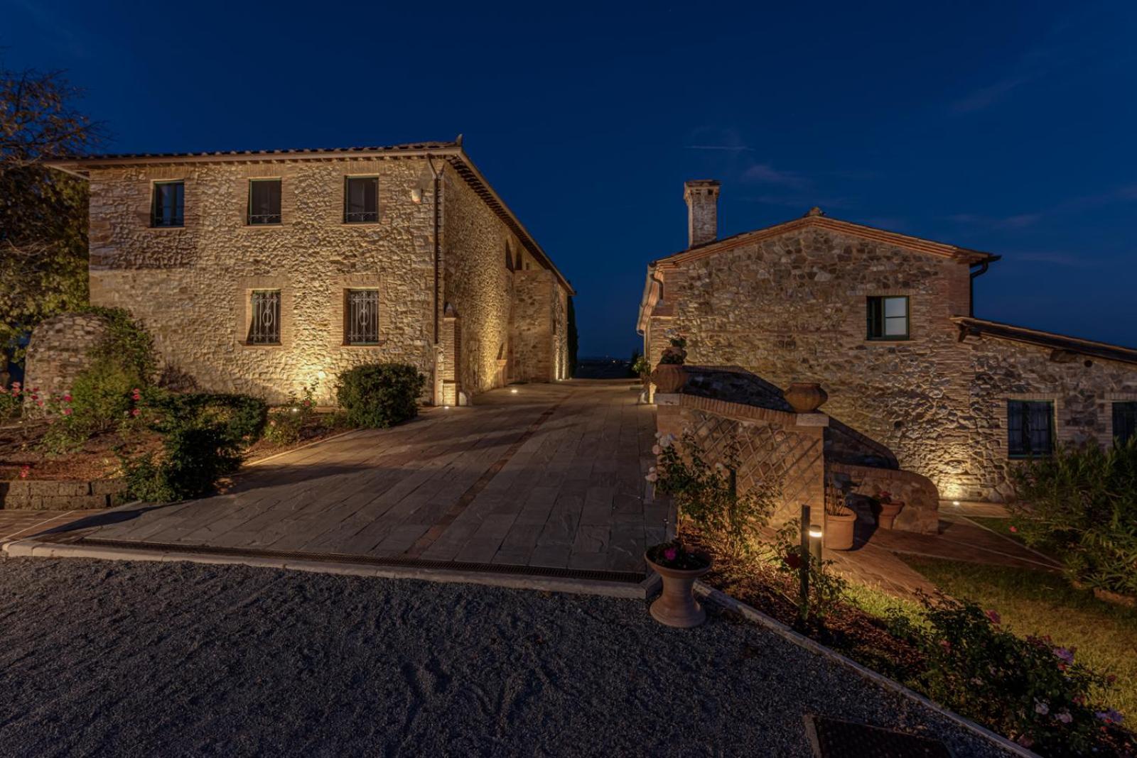 Villa Il Castagno Wine & Resort Siena Exteriör bild